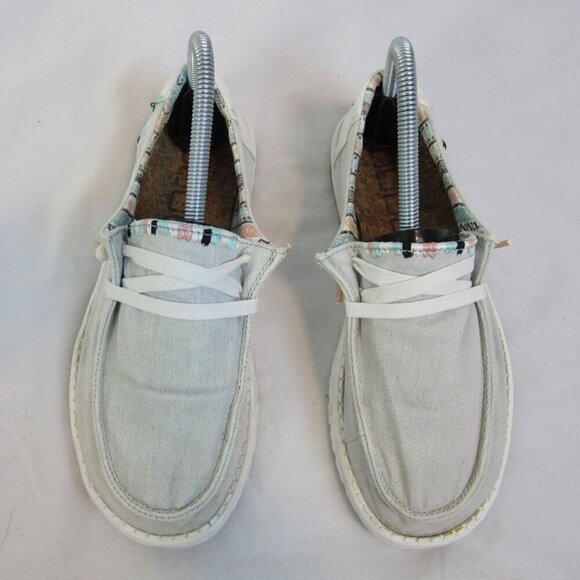 Hey Dude Wendy Boho Light Denim Slip On Loafers White Cream Women's 8 - Picture 3 of 7